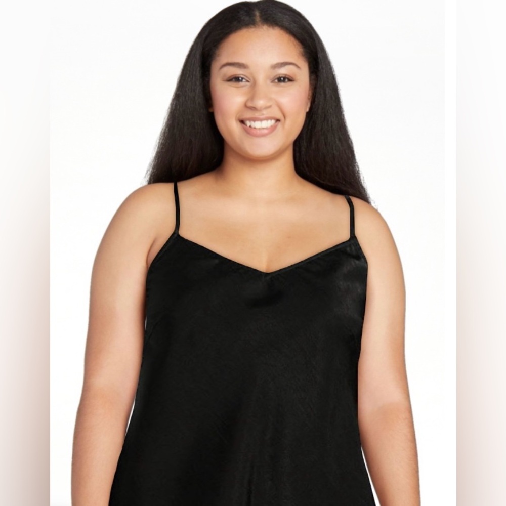 🔴 3/$12 Women’s Black Camisole! NWT!‎